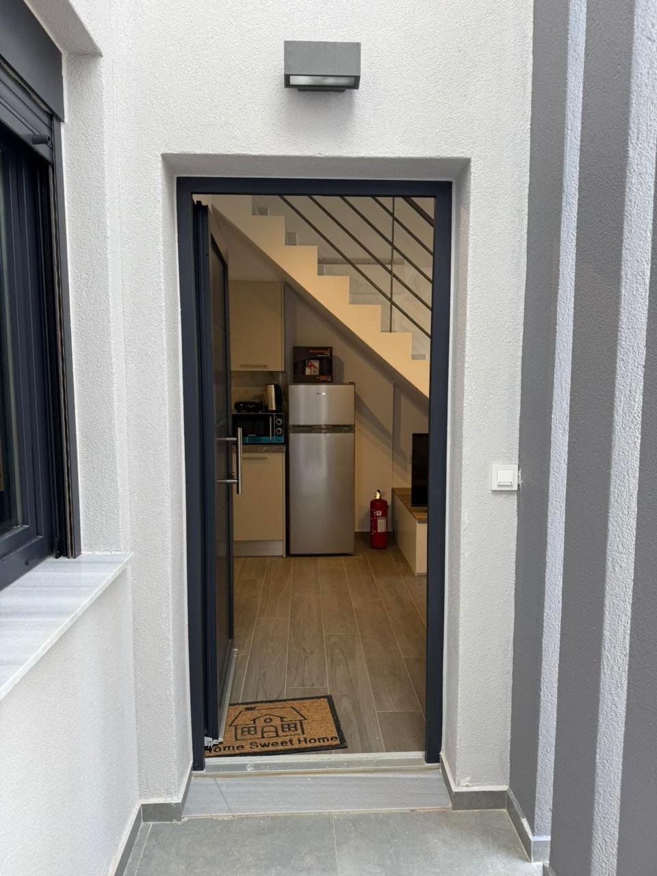 Erato apartment image